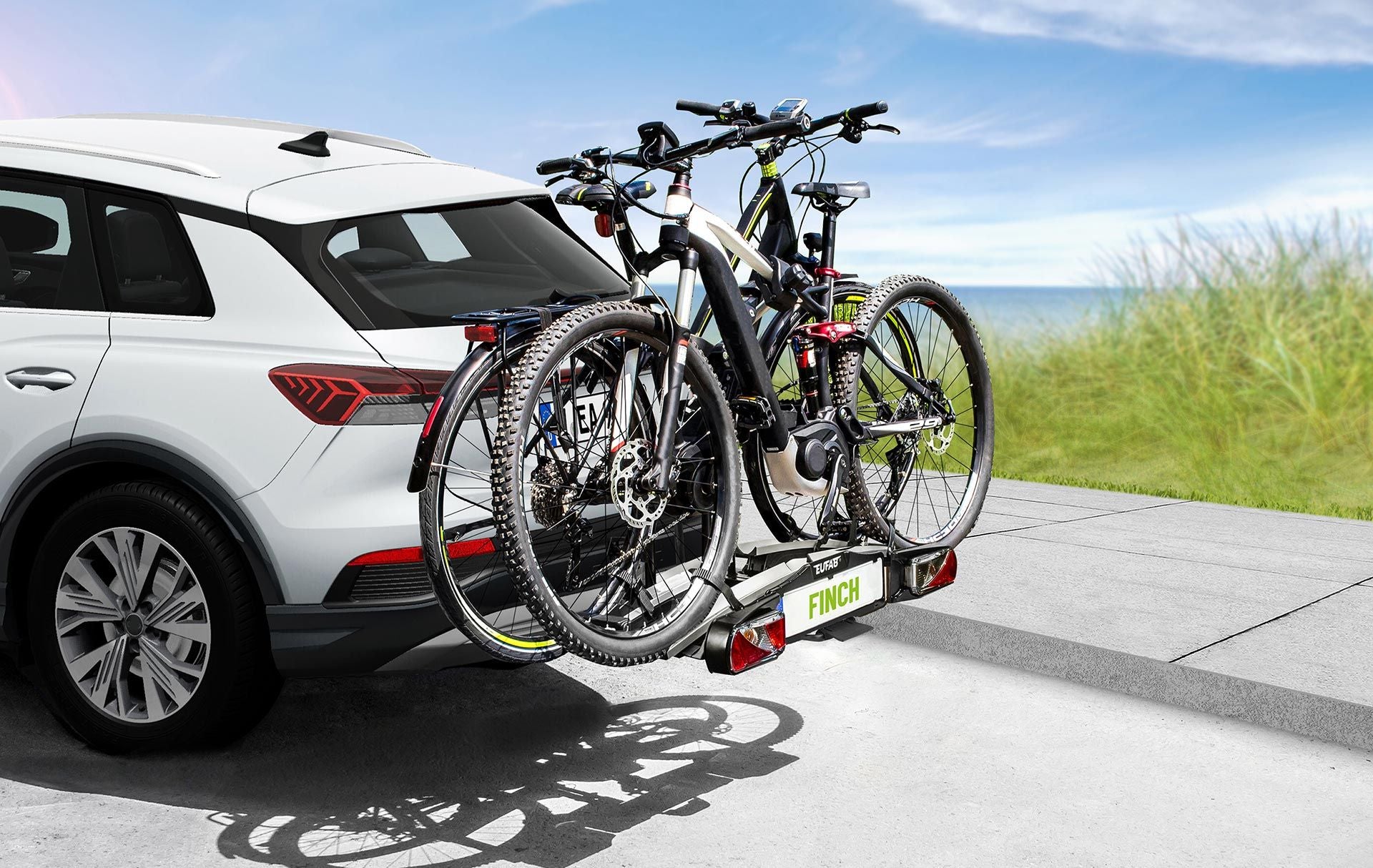 Porte-vélos EUFAB FINCH II – 2 vélos pliable et basculant sur attelage Porte-vélos EUFAB FINCH II – 2 vélos pliable et basculant sur attelage